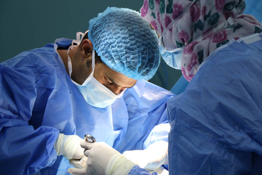 tratamiento contractura caspular con capsulotomia